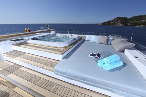 Deep clean your Yacht