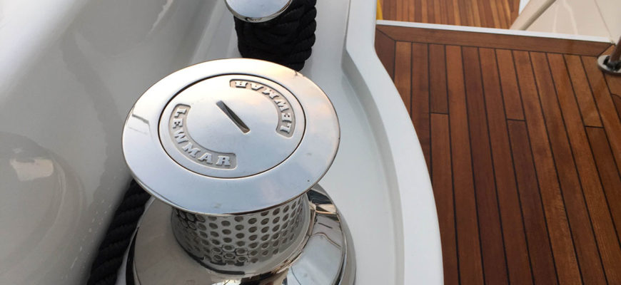 Top cleaning practice by Yacht maintenance